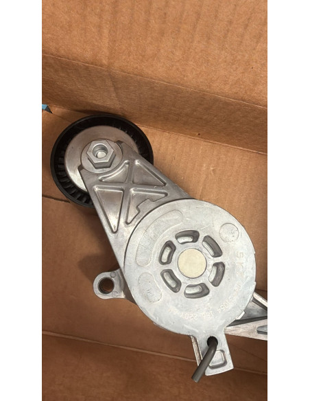 Celiņsiksnas spriegotājrullis VKM-31054 SKF, 03G903315D
